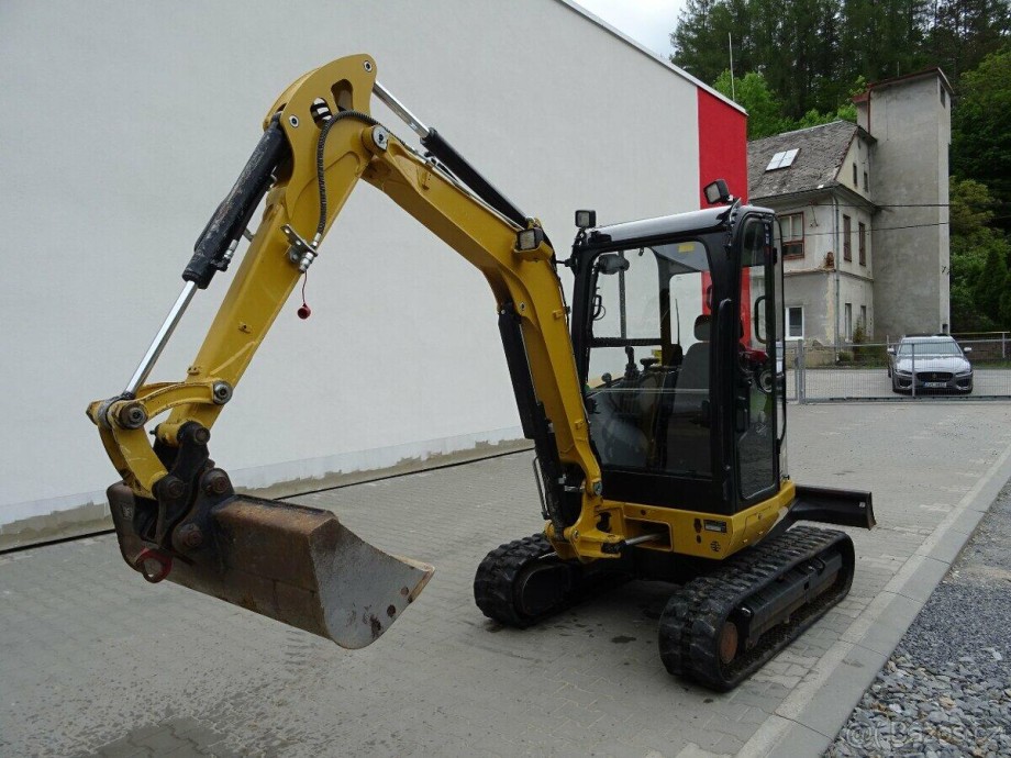 Caterpillar 302.7 D CR