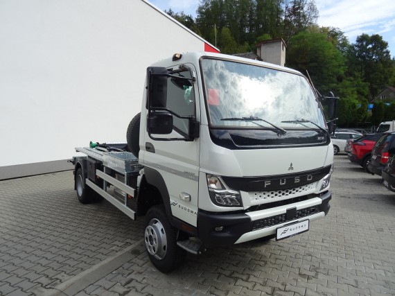 FUSO CANTER 6C18 4X4 s hákovým nosičem kontejnerů (foto 10)