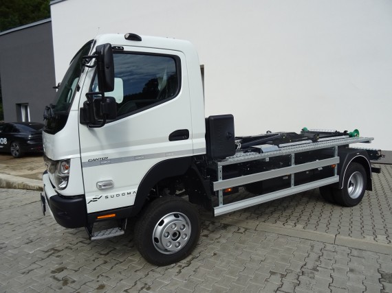 FUSO CANTER 6C18 4X4 s hákovým nosičem kontejnerů (foto 2)